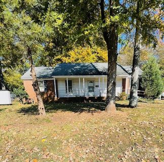 Previously sold for $290,000
