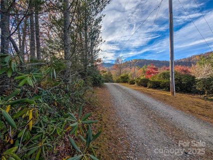 Lot 27 Cherry Hollow None sold lot in Cherry Hollow, Burnsville, NC