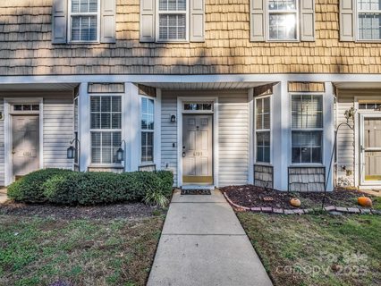 6103 Dane Drive sold townhome in Park Place, Dallas, NC