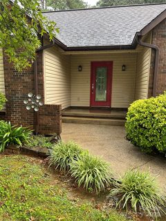1704 Knightbridge Drive sold home in Nottingham Estates, Newton, NC