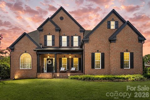 2519 Fallbrook Place pending home in Laurel Park, Concord, NC