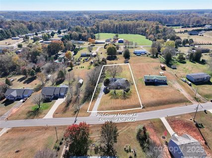 203 Grassy Meadow Lane sold home in Ridgecrest, Statesville, NC