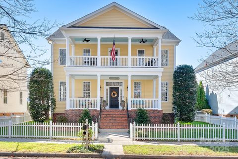 138 Gresham Lane sold home in Water Oak, Mooresville, NC