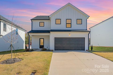 107 Silverwood Court sold home in Silverwood Court, Mooresville, NC