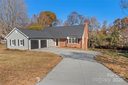 5309 Moss Creek Lane sold home in Clemmons, SC