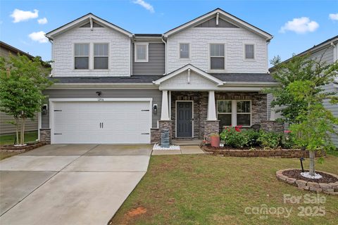 12536 Stoneybrook Parkway sold home in Stoneybrook Station, Huntersville, NC