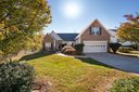 207 Farm Creek Drive sold home in Asheville, SC
