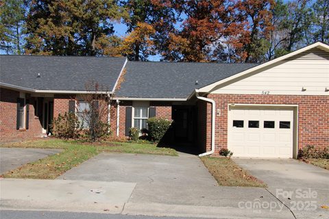 542 Camrose Circle