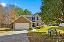 7200 Cascading Pines Drive sold home in Tega Cay, SC