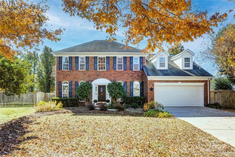 4721 Redmond Court sold home in Sheffield Manor, Concord, NC