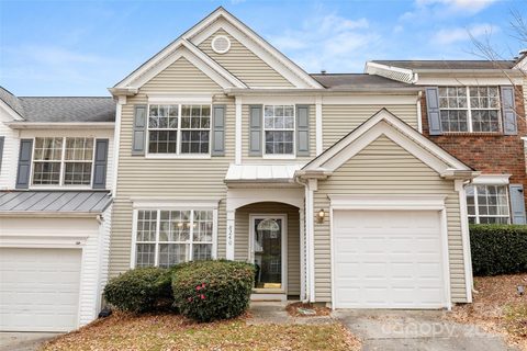 8240 Gossomer Bay Drive sold townhome in The Preserve At Beverly Crest, Charlotte, NC