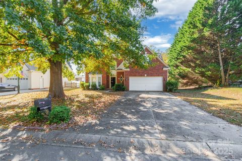 195 Pamlico Lane sold home in Harbor Cove, Mooresville, NC
