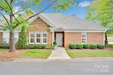 2742 Circa Drive sold home in Bella Sera Villas, Matthews, NC