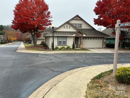 53 Barn Owl Way pending condo in Wolfpen, Hendersonville, NC