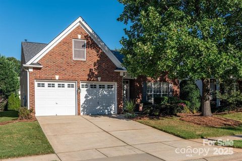 6423 Ridgeview Commons Drive sold home in Prosperity Ridge, Charlotte, NC