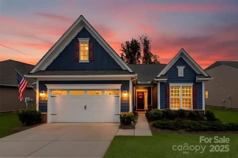 129 Picasso Trail active home in Imagery On Mtn Island, Mount Holly, NC