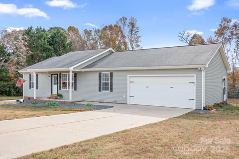 124 Caribou Drive sold home in Deercroft, Statesville, NC