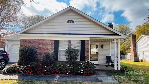 4712 Harri Ann Drive sold home in Hunters Creek, Charlotte, NC