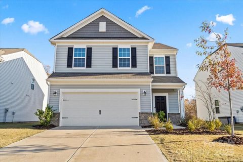 5789 Oak Branch Circle