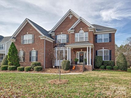 7724 Woodmere Drive sold home in Heatherstone, Harrisburg, NC
