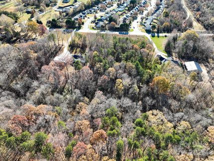 Homes in Deer Creek, Mooresville