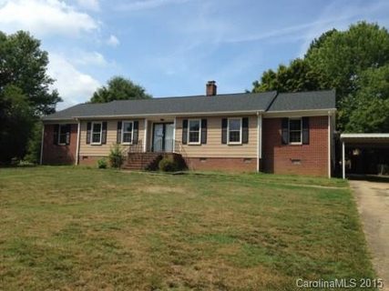 1005 Woodlark Court sold home in Forest Brook, Gastonia, NC