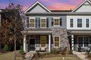 5244 Kinsbridge Drive sold home in Charlotte, SC