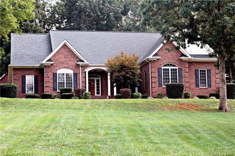 5901 Gold Hill Court 12 sold home in New Hope Estates, Marshville, NC