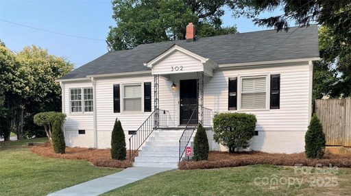 302 Johnson Street sold home in Historic District, Monroe, NC