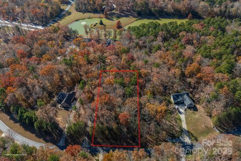 900 Starboard Reach None active home in Yachtsmans Point, Lexington, NC