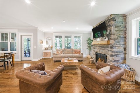 218 Barnrock Drive sold home in Hollabrook Farm, Mills River, NC