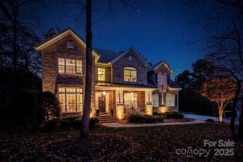 111 Stamford Court