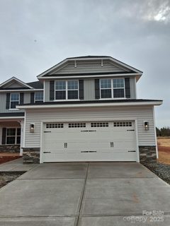 Previously sold for $399,958
