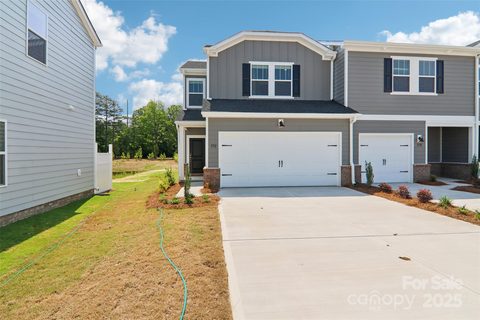 8040 Hidden Springs Trail