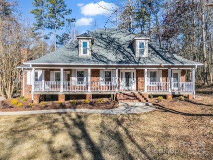 303 Fairforest Drive sold home in Forest Hills, Rutherfordton, NC