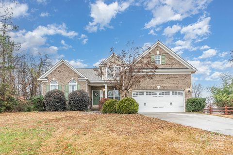715 Cider Court sold home in Somerset At Autumn Cove, Lake Wylie, SC