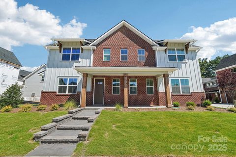 609 Mercury Drive sold home in Windell Woods, Tega Cay, SC