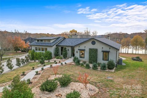 1317 St Regis Court sold home in Essex Pointe, Monroe, NC