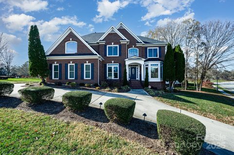 10927 Parkleigh Drive sold home in Lexington, Charlotte, NC