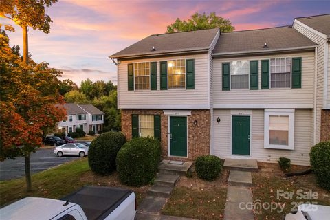 601 Lex Drive sold townhome in Alexander Towne, Charlotte, NC
