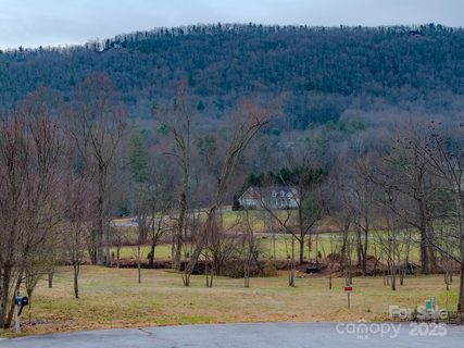 00 Walnut Valley Lane active lot in Red Maple Farms, Hendersonville, NC