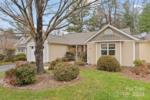 264 Charlestown Drive sold home in Charlestown Place, Hendersonville, NC