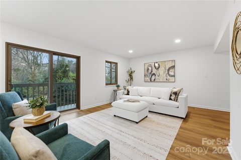 3655 Maple Glenn Lane sold condo in Sir Johns Hill, Charlotte, NC