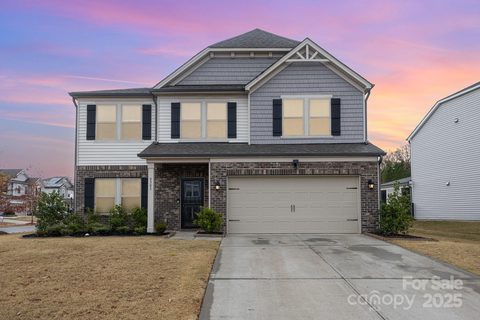 8303 Flint Hill Drive sold home in Haywyck Meadows, Charlotte, NC