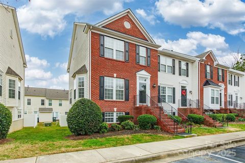 12320 Verdant Court