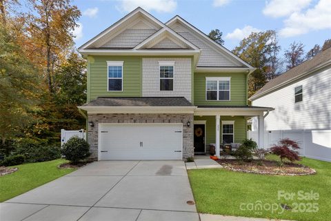 225 Cramerton Mills Parkway sold home in Villages At Cramerton Mills, Cramerton, NC
