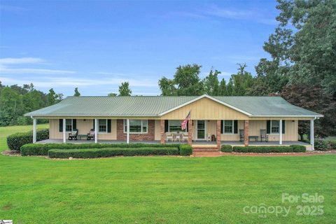10065 New Cut Road sold home in Motlow Creek Equestrian Farms, Campobello, SC