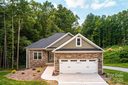 402 Scarlett Oak Court sold home in Lenoir, SC