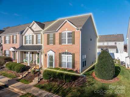 7937 Mariners Pointe Circle sold townhome in Mariners Pointe At Smithstone, Denver, NC
