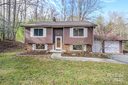 220 Leverette Drive sold home in Hendersonville, SC
